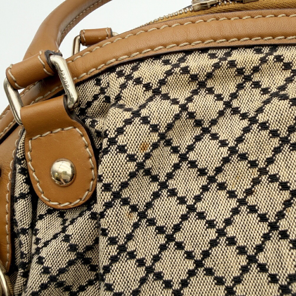 GUCCI Bag - Picture 11 of 16